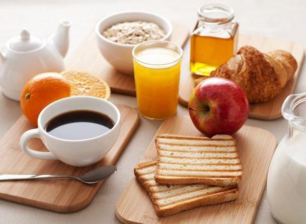 حذف صبحانه موجب بیماری های قلبی می گردد