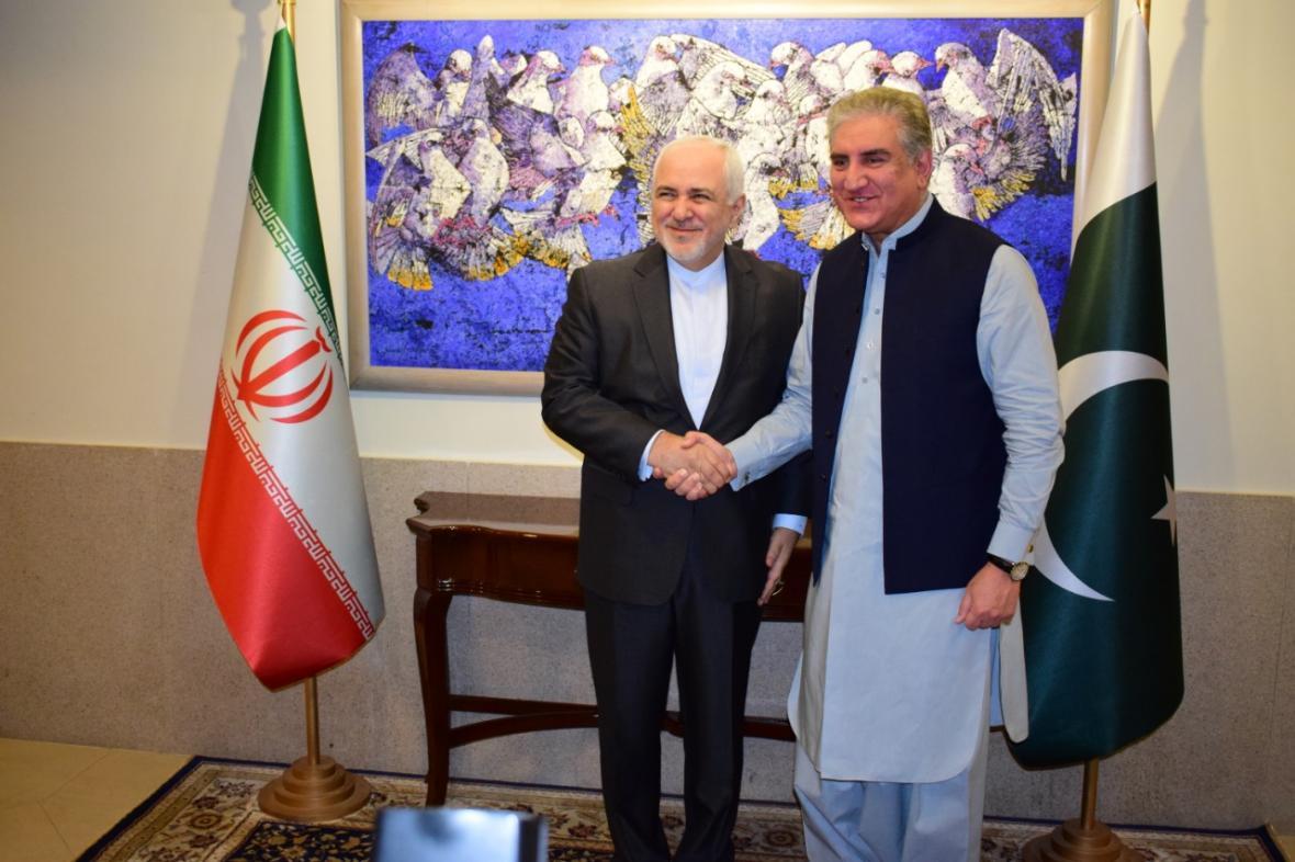 ظریف با وزیرخارجه پاکستان دیدار کرد