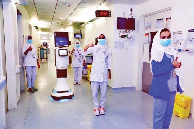 مراقبت روباتیک از بیماران کرونایی در عربستان