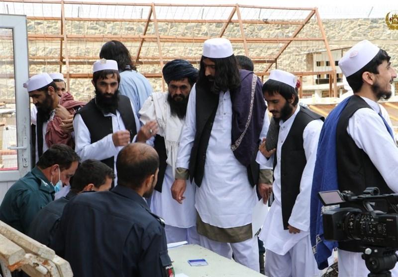 دولت افغانستان: حدود 600 زندانی آزاد شده طالبان به میدان جنگ بازگشته اند
