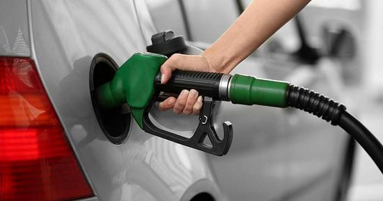 اعطای سهمیه بنزین خانوارهای بدون خودرو