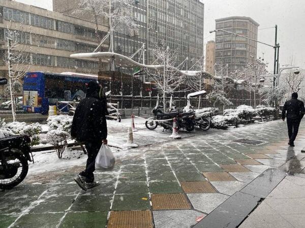 هشدار و آماده باش برای بارش شبانه روزی برف در تهران